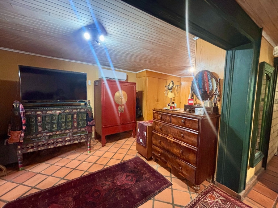 4 Bedroom Property for Sale in Wilkoppies North West